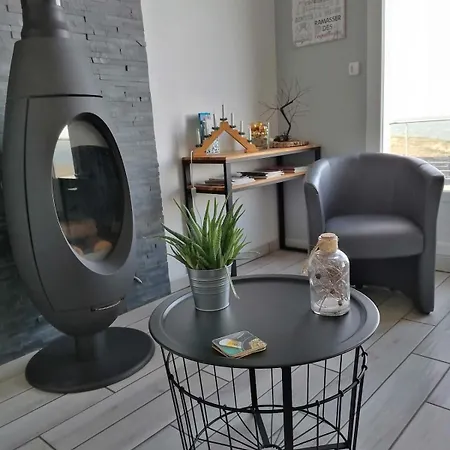 Vakantiehuis La Maison De La 4 Etoiles En Front De Interieur Gr34 *